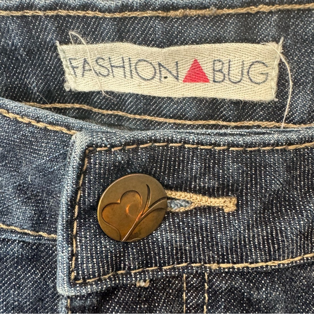Fashion Bug Women's Boot Cut Jeans. Size 22W (actual 38x31) - Picture 2 of 10